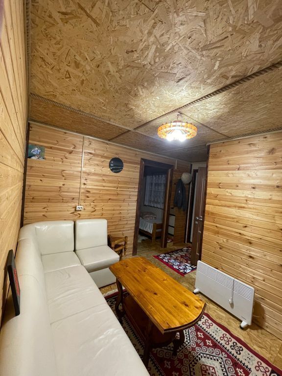 Маленький домик в горном селе Чох-Коммуна с панорамой на Гуниб и атмосферой полного уединения