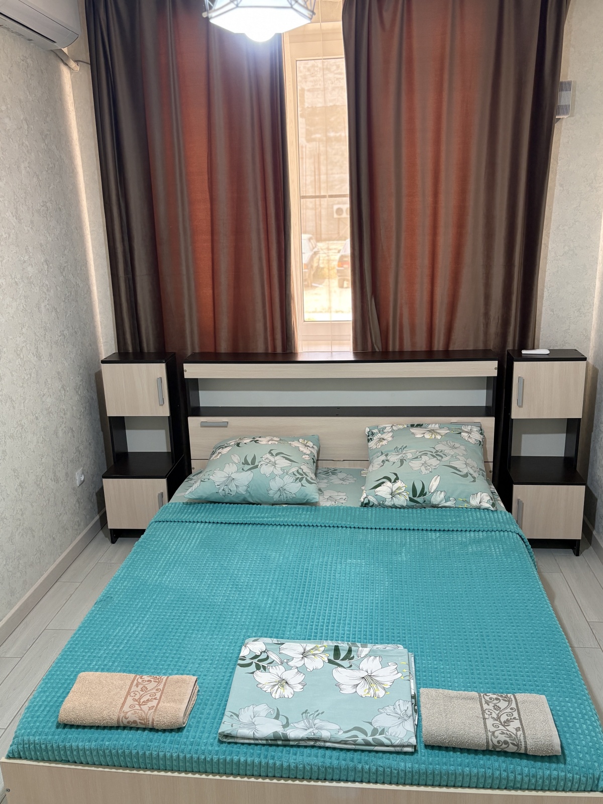 Стильная 2-комнатная квартира у моря в Махачкале.