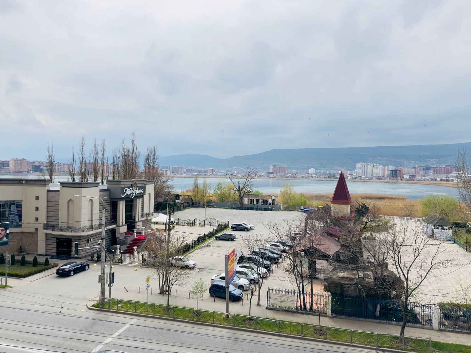 квартира на проспекте Петра 1 89