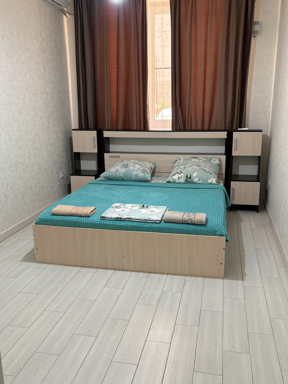 Стильная 2-комнатная квартира у моря в Махачкале.