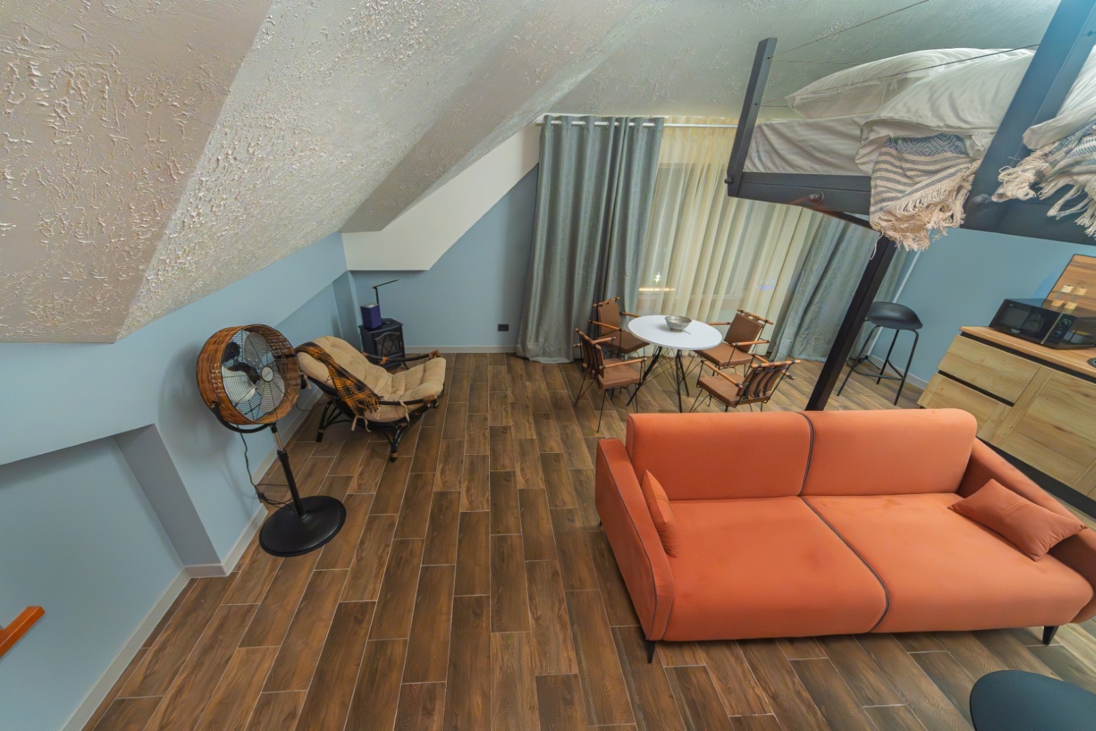 Квартира 54 м² у набережной Каспия