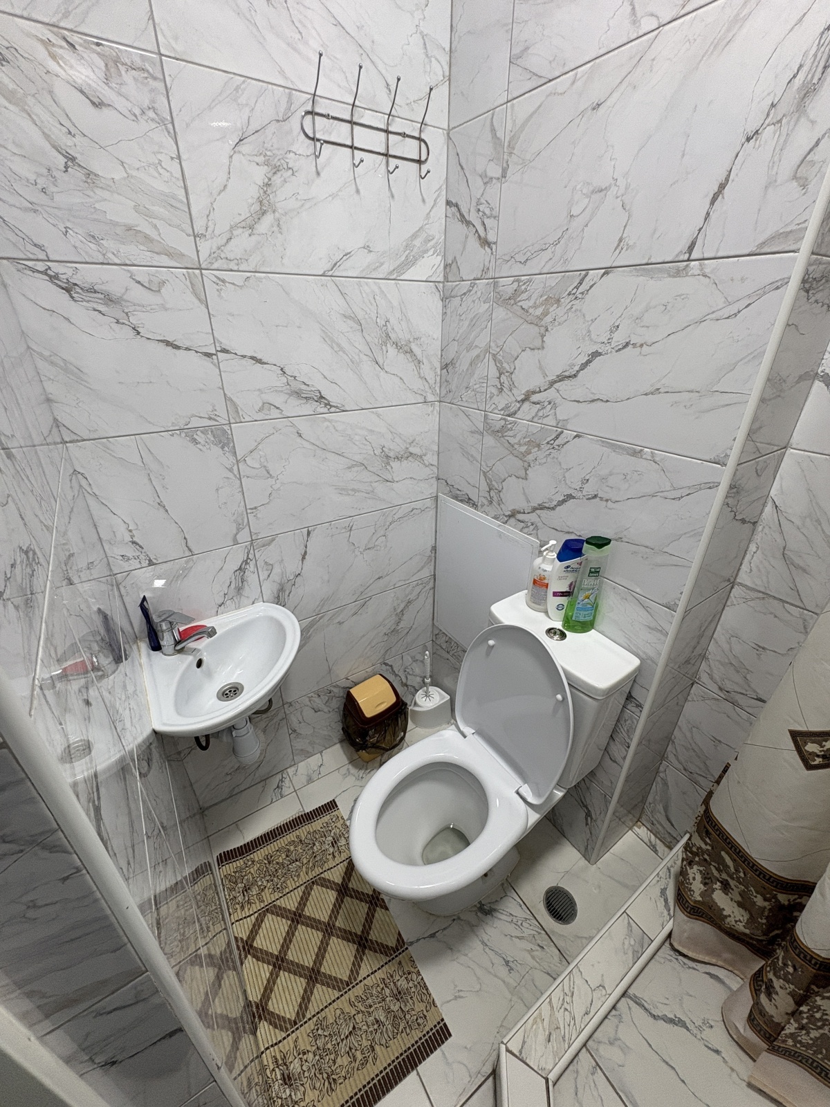 Стильная 2-комнатная квартира у моря в Махачкале.