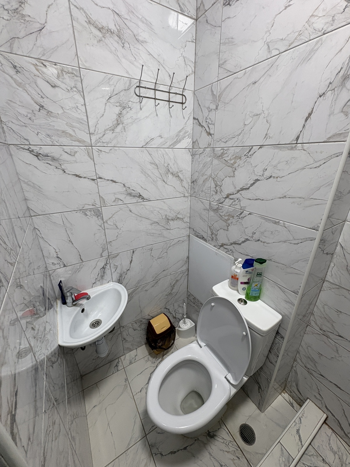 Стильная 2-комнатная квартира у моря в Махачкале.