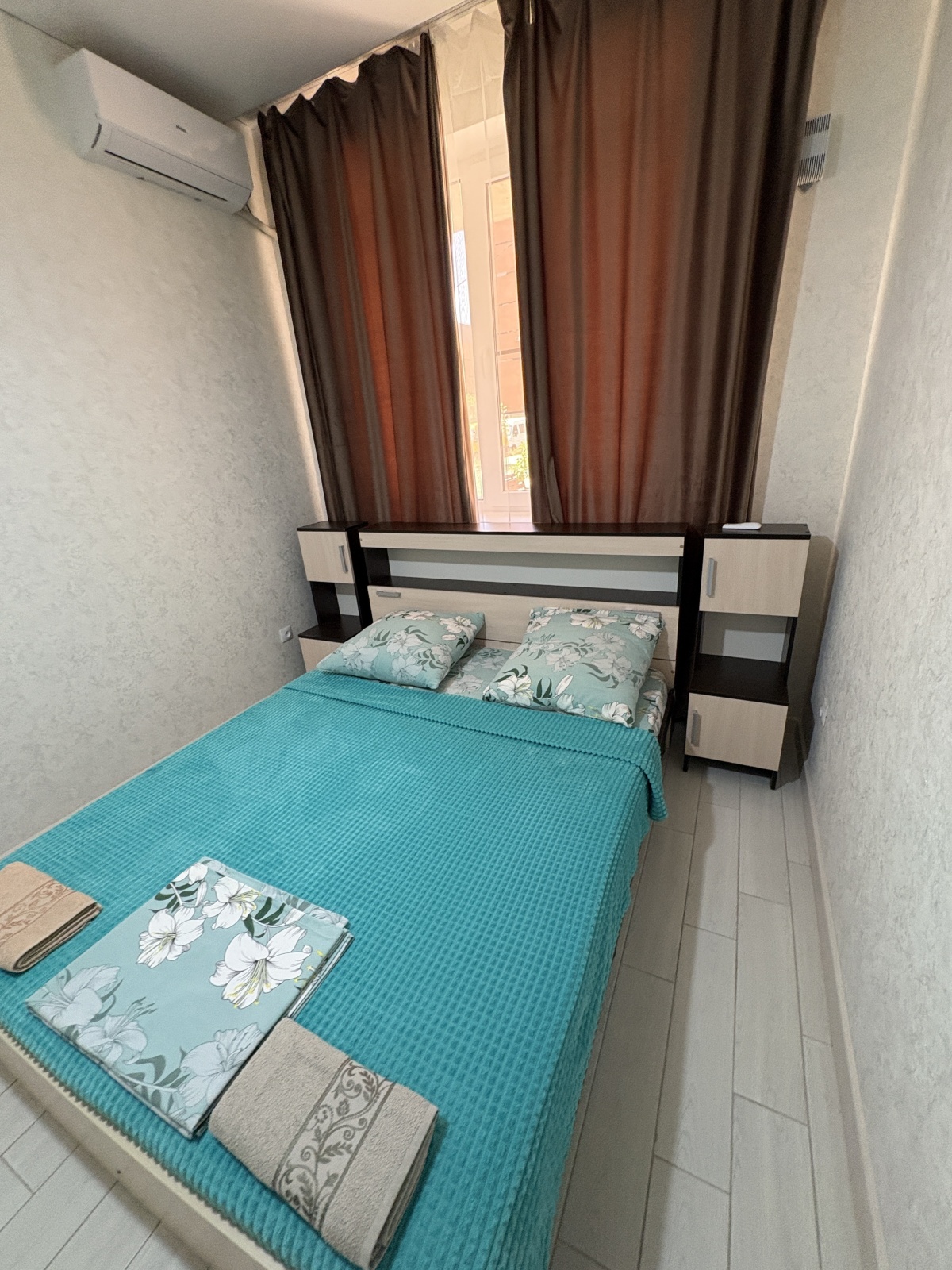 Стильная 2-комнатная квартира у моря в Махачкале.